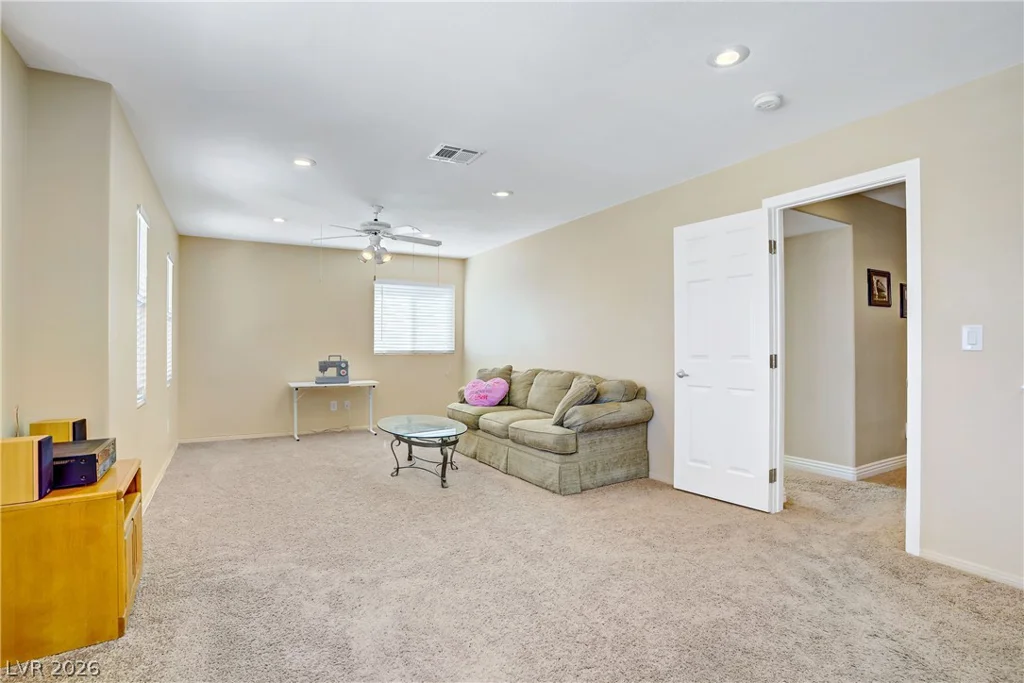 7703 Mesa Verde, Las Vegas, NV 89113