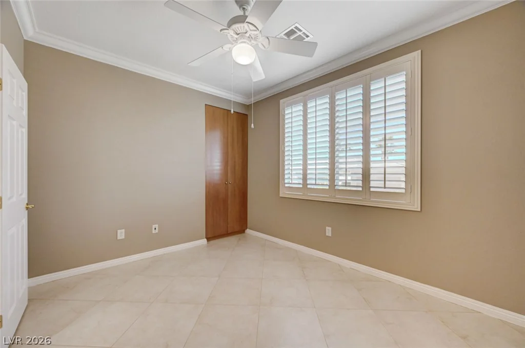 10227 Donde, Las Vegas, NV 89135