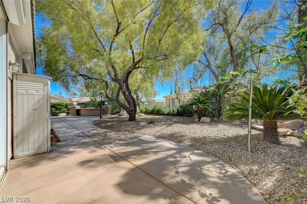 10227 Donde, Las Vegas, NV 89135