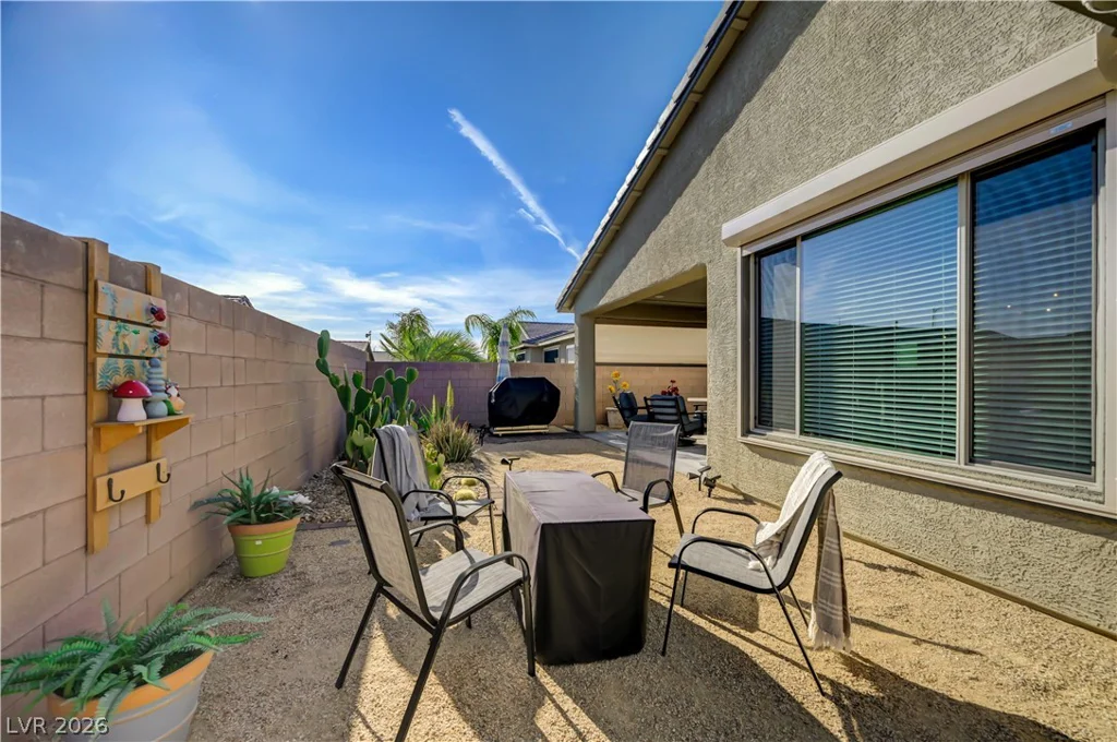 2399 Dalewood, North Las Vegas, NV 89086