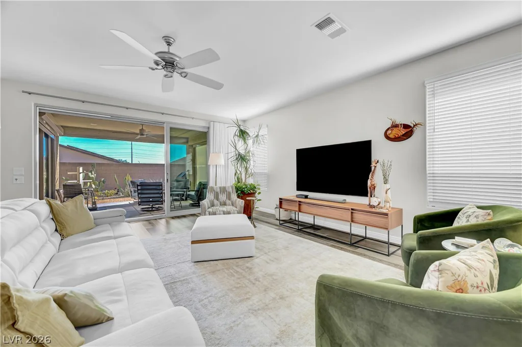 2399 Dalewood, North Las Vegas, NV 89086