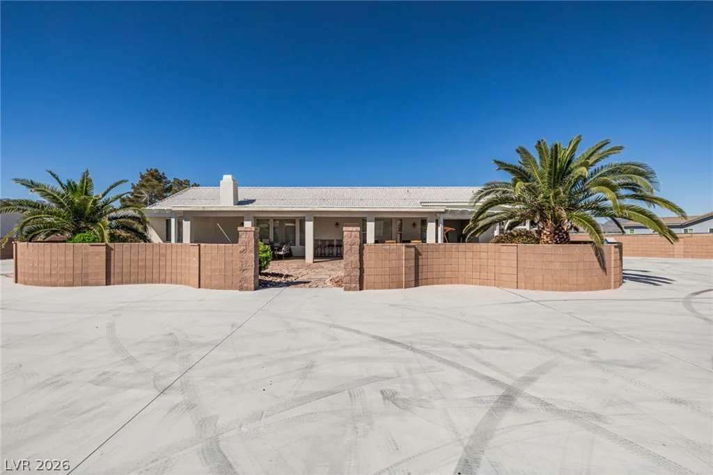 2301 Zephyr, Pahrump, NV 89048