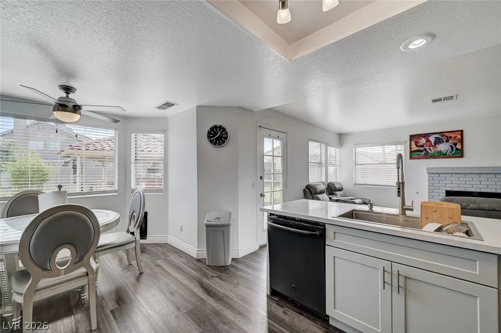 1621 Beech Grove, Las Vegas, NV 89119