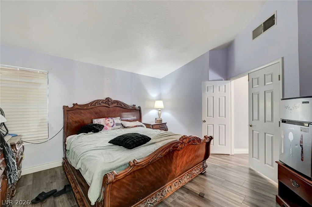 1621 Beech Grove, Las Vegas, NV 89119