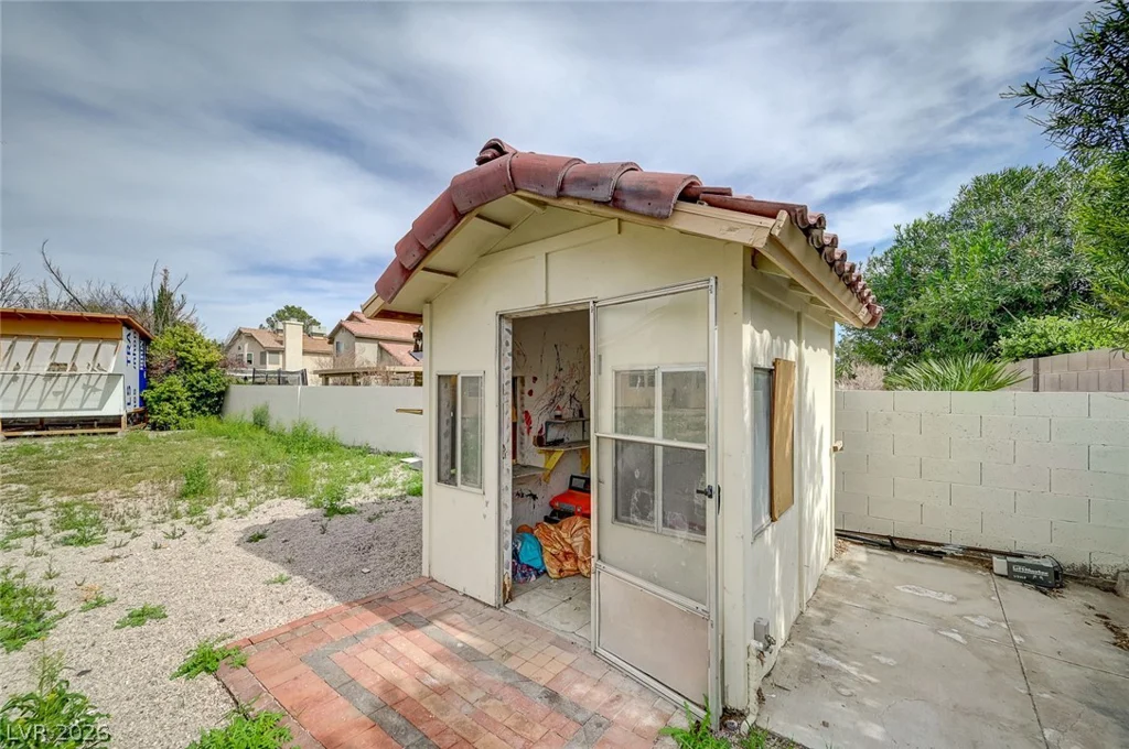 1621 Beech Grove, Las Vegas, NV 89119