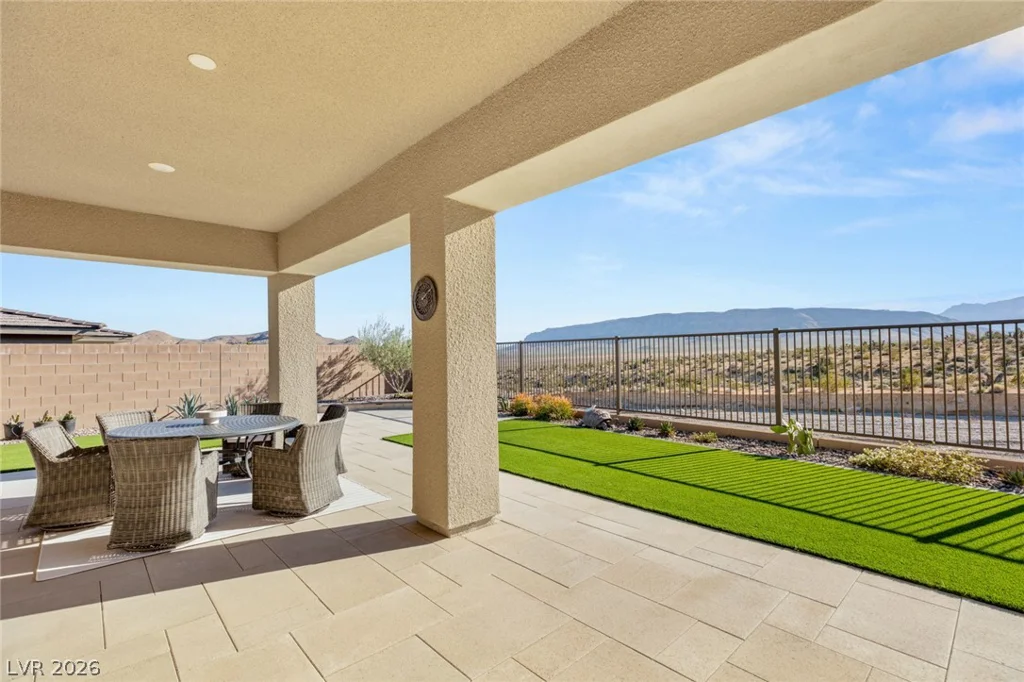 12596 Heritage Heights, Las Vegas, NV 89138