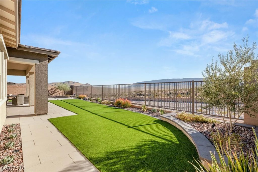 12596 Heritage Heights, Las Vegas, NV 89138