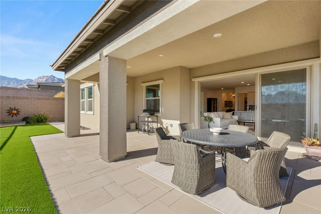12596 Heritage Heights, Las Vegas, NV 89138