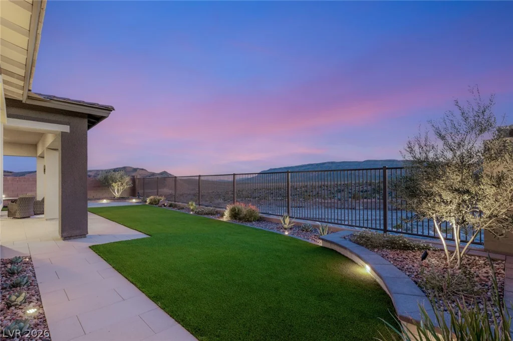 12596 Heritage Heights, Las Vegas, NV 89138