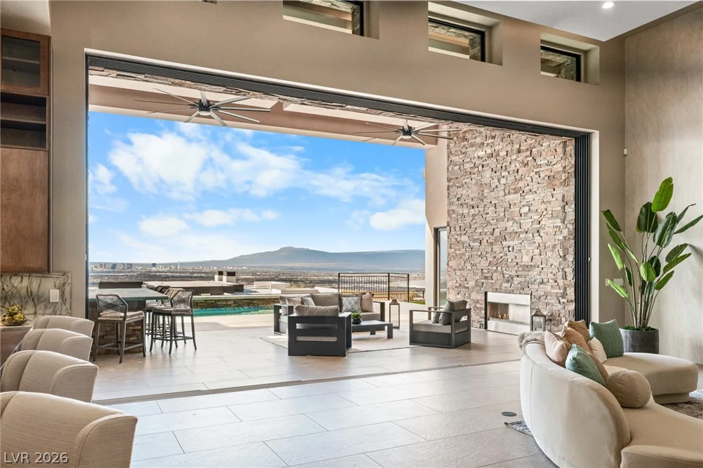 9 Stonecutter, Henderson, NV 89012