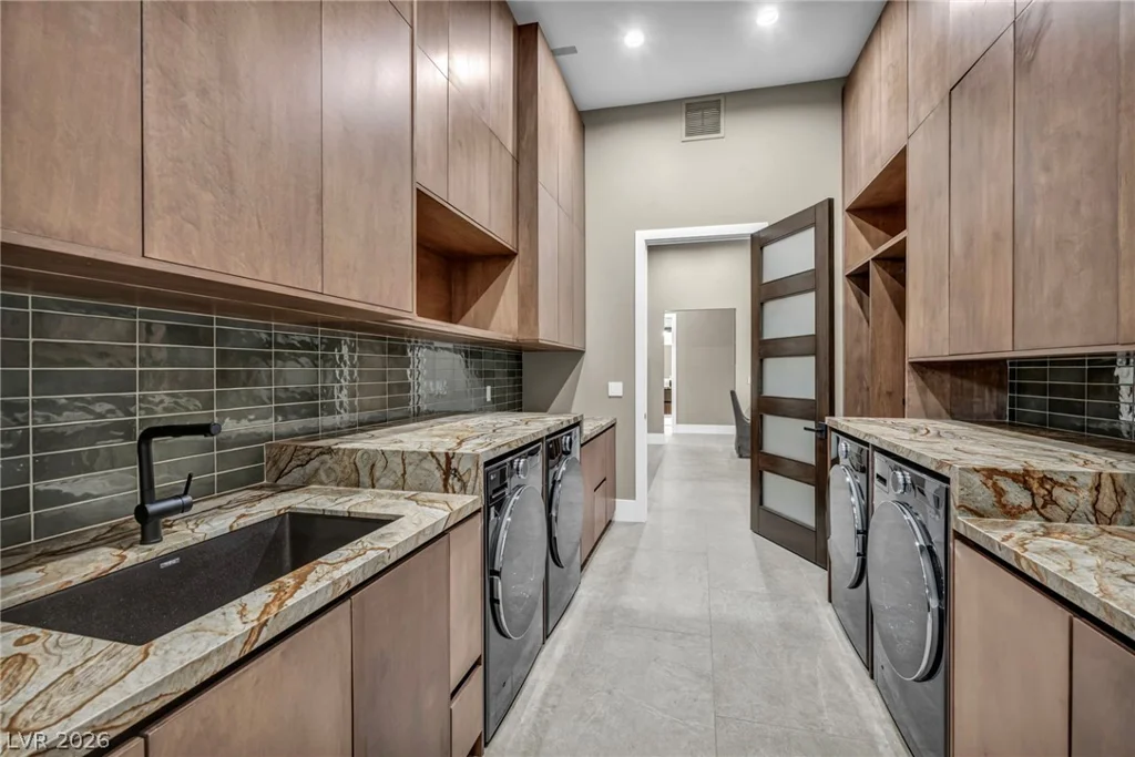 9 Stonecutter, Henderson, NV 89012