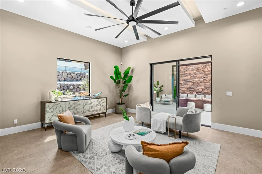 9 Stonecutter, Henderson, NV 89012