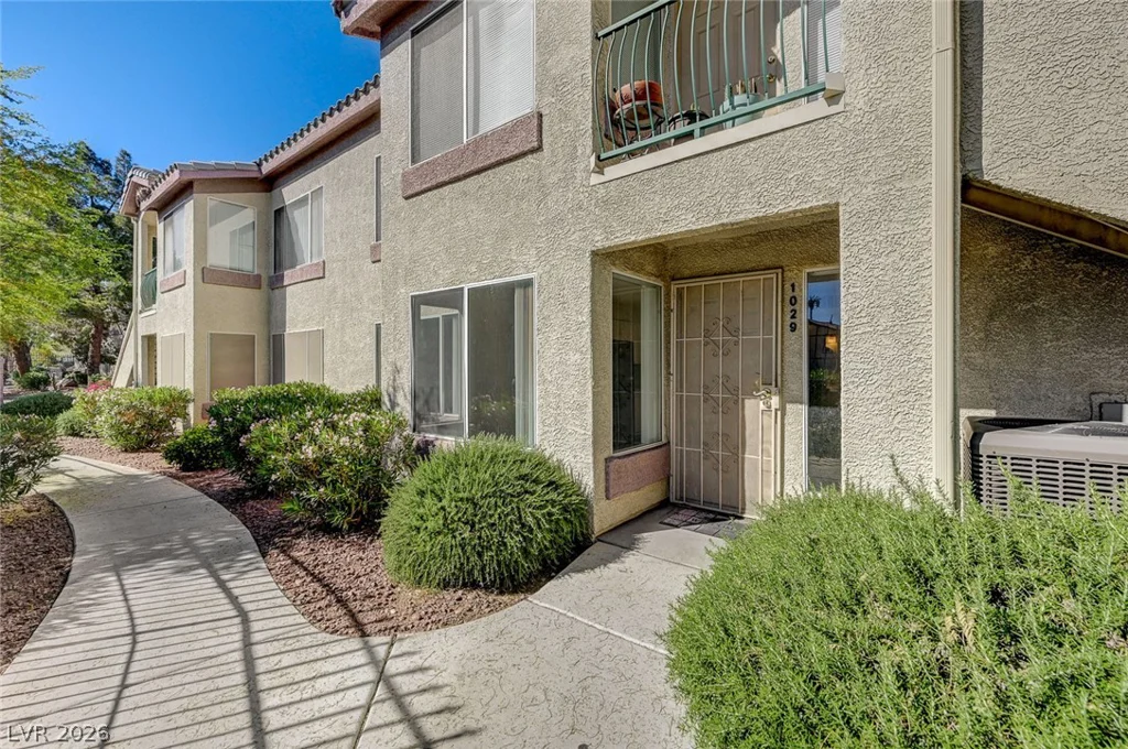 5710 Tropicana, Las Vegas, NV 89122