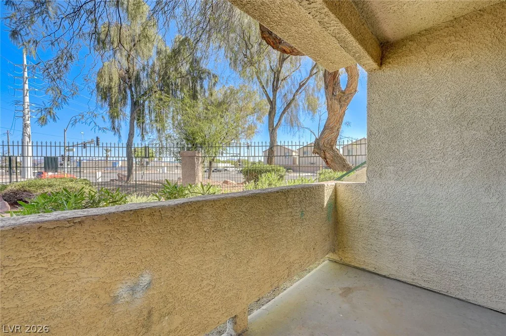 5710 Tropicana, Las Vegas, NV 89122
