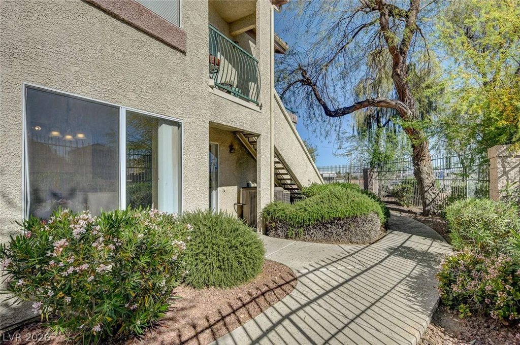 5710 Tropicana, Las Vegas, NV 89122