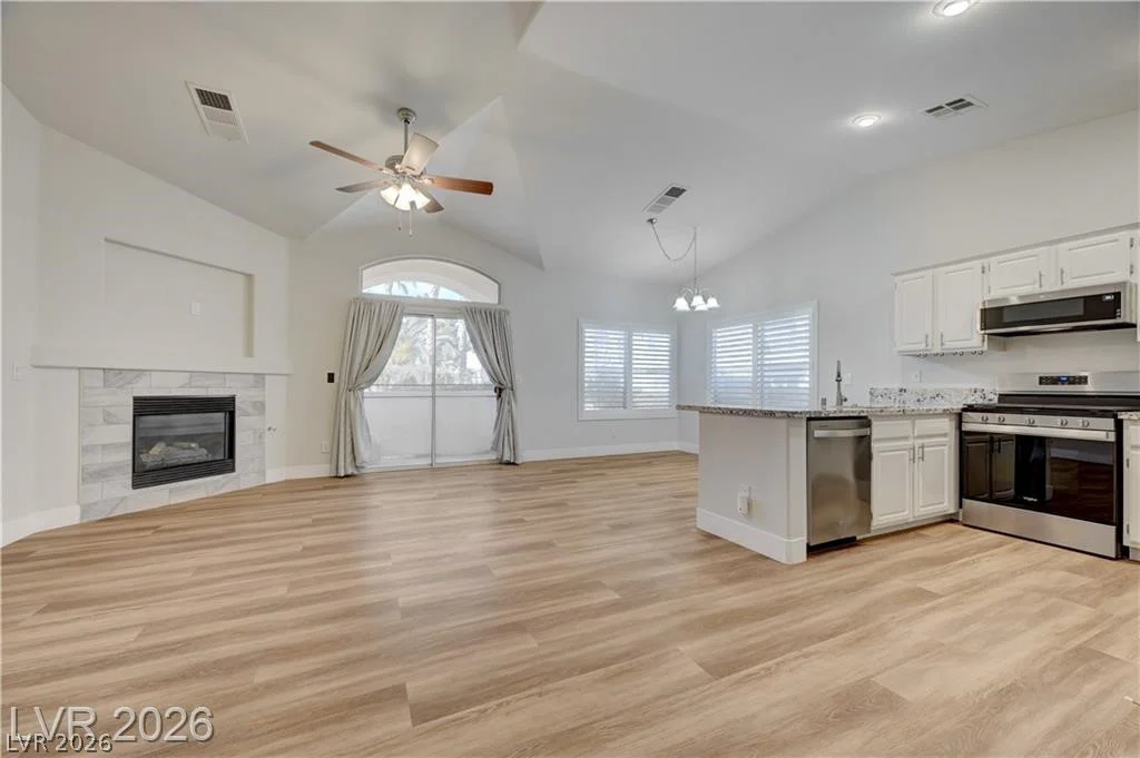 7250 White Dove, Las Vegas, NV 89149