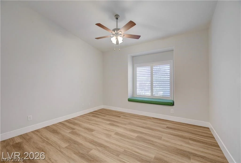 7250 White Dove, Las Vegas, NV 89149