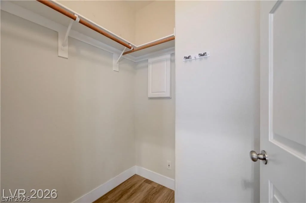 7250 White Dove, Las Vegas, NV 89149