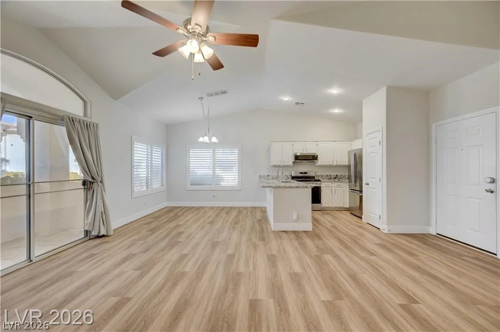 7250 White Dove, Las Vegas, NV 89149