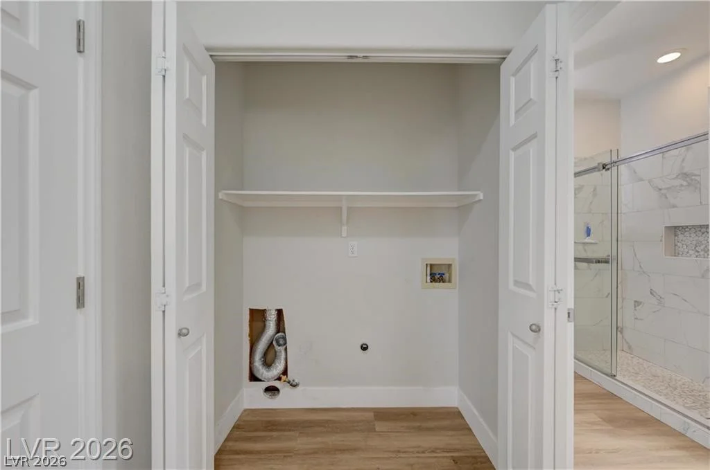 7250 White Dove, Las Vegas, NV 89149