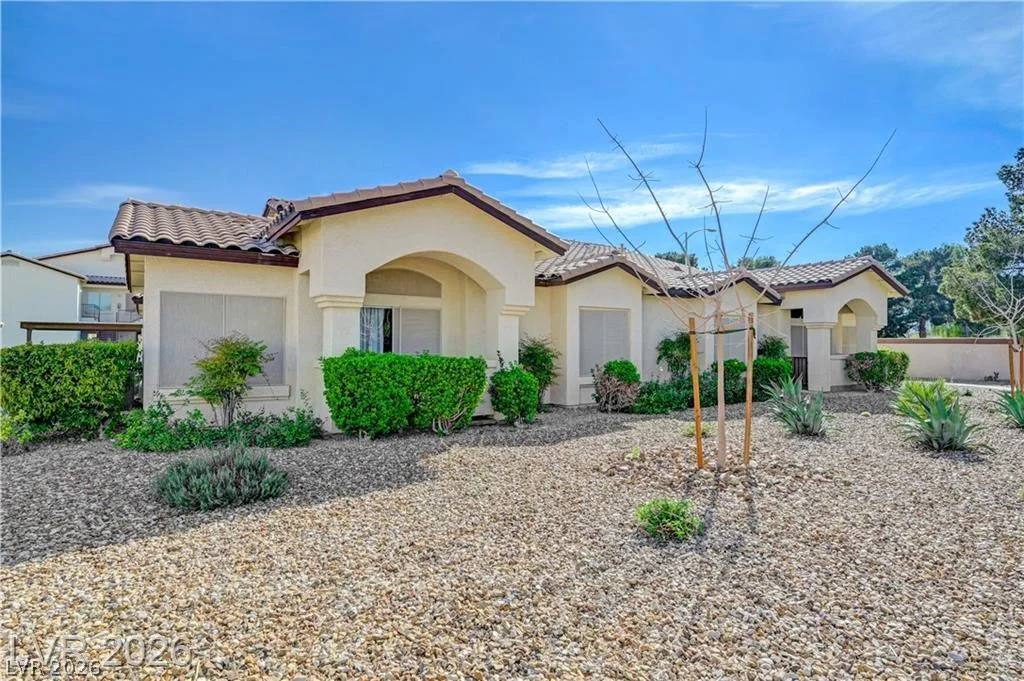 7250 White Dove, Las Vegas, NV 89149