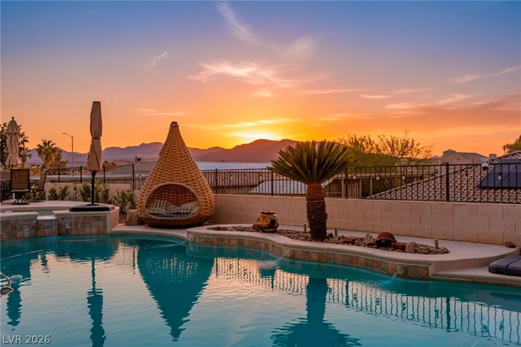 248 Hull, Henderson, NV 89015