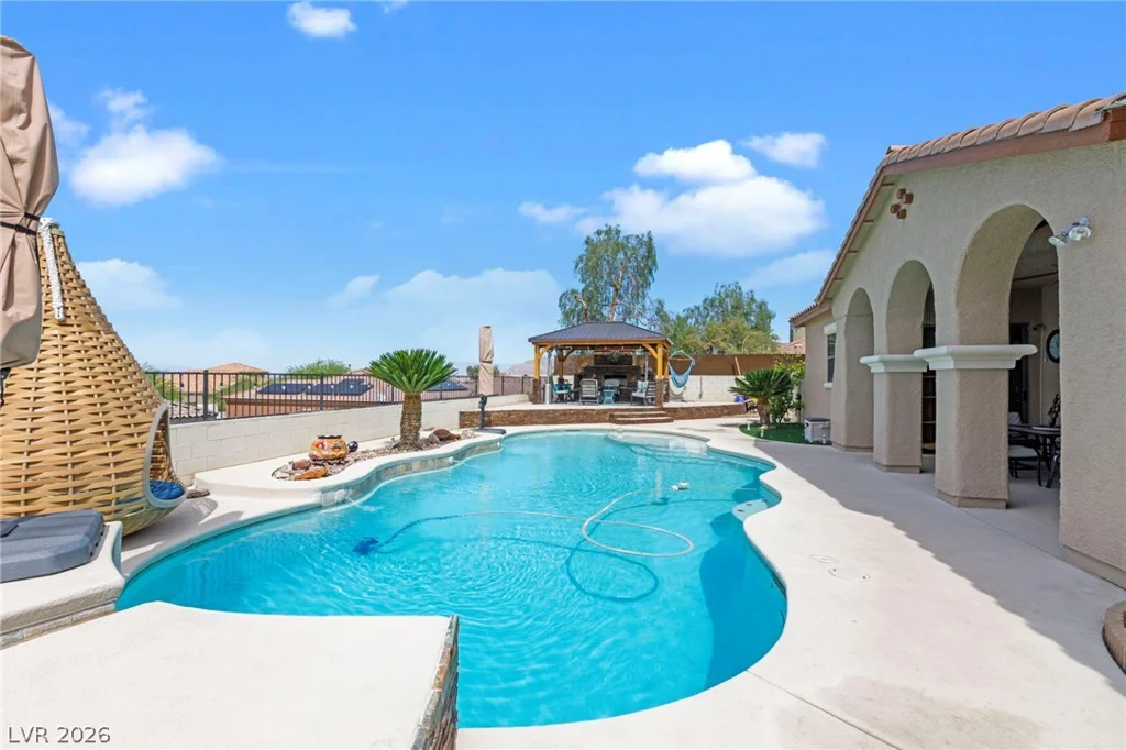 248 Hull, Henderson, NV 89015