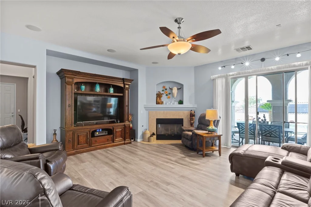248 Hull, Henderson, NV 89015