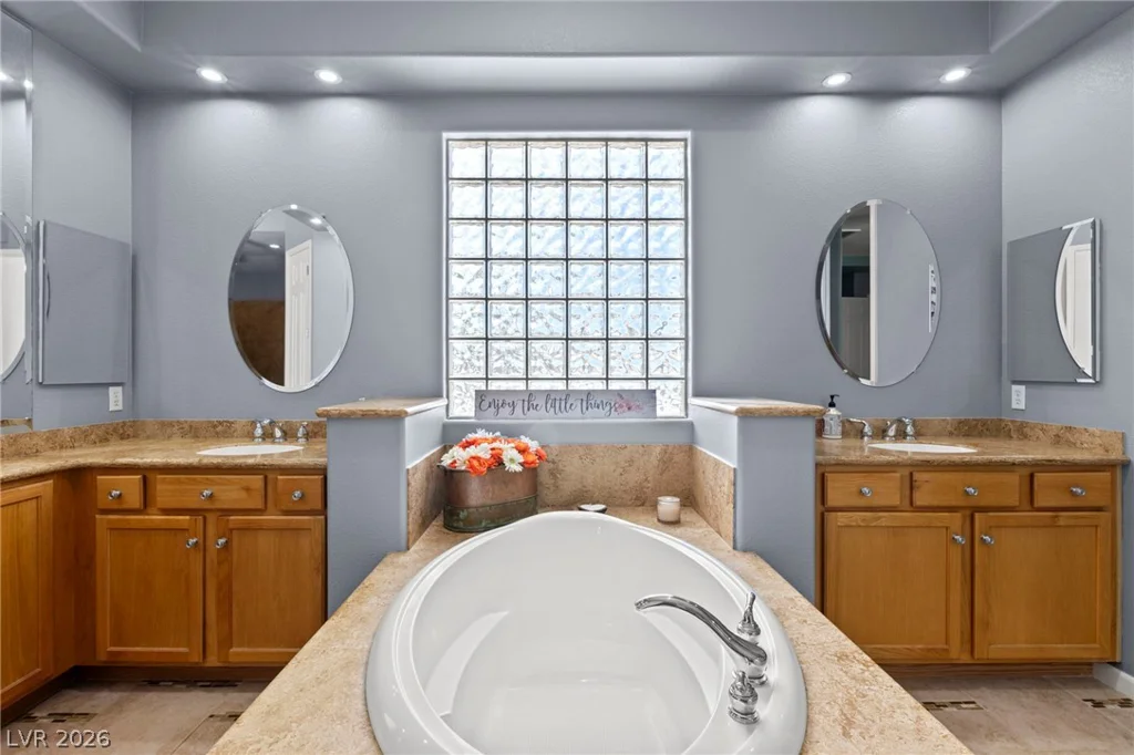 248 Hull, Henderson, NV 89015