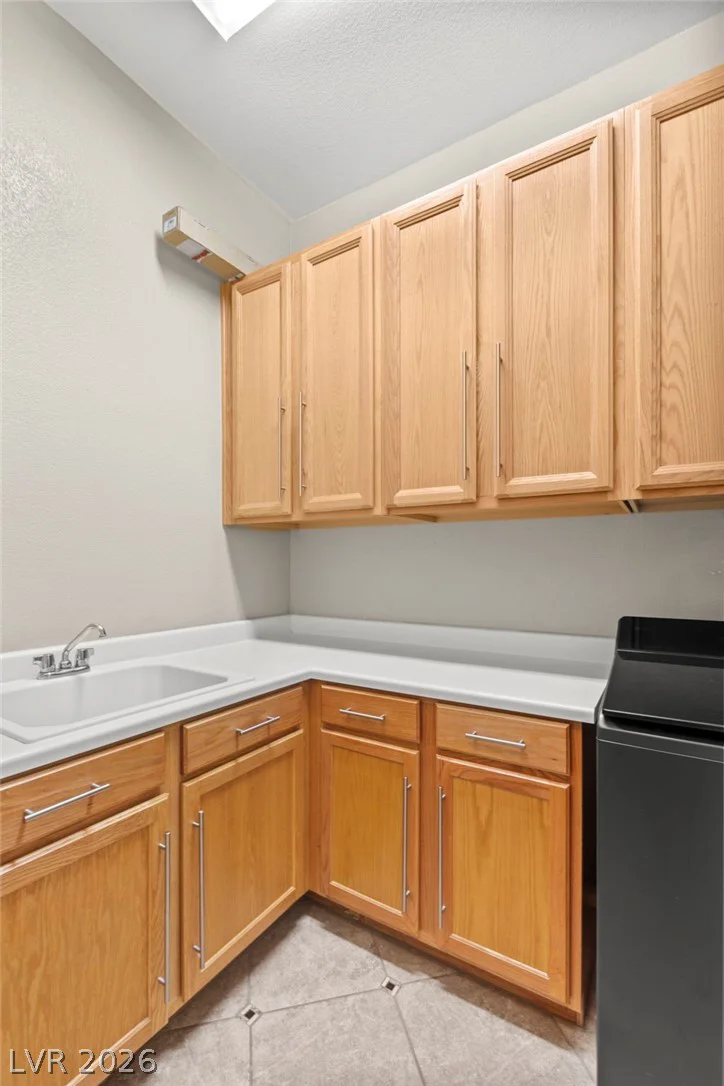 248 Hull, Henderson, NV 89015