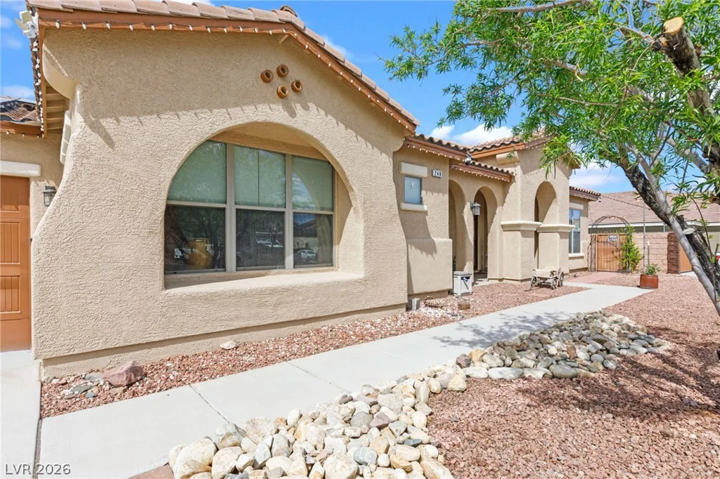 248 Hull, Henderson, NV 89015
