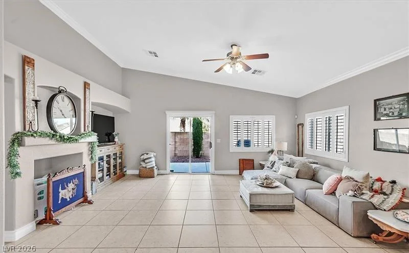 460 Garrafon Bay, Las Vegas, NV 89138