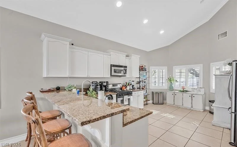 460 Garrafon Bay, Las Vegas, NV 89138