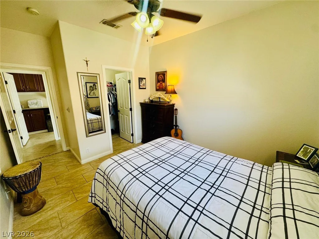 6900 Fruit Flower, Las Vegas, NV 89130
