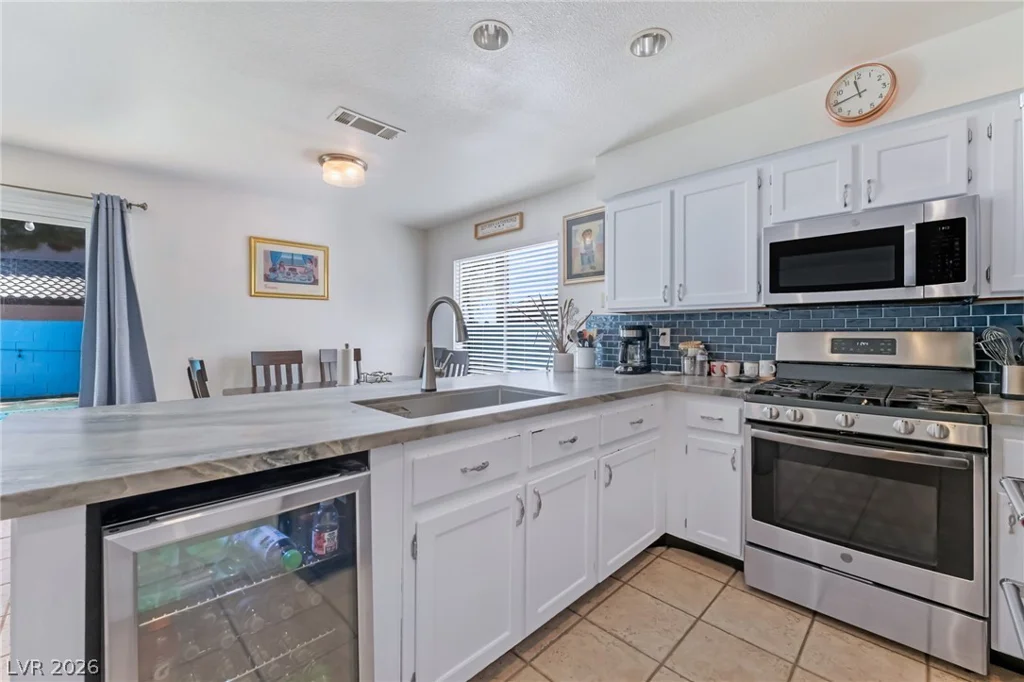 4140 Hazelridge, Las Vegas, NV 89129