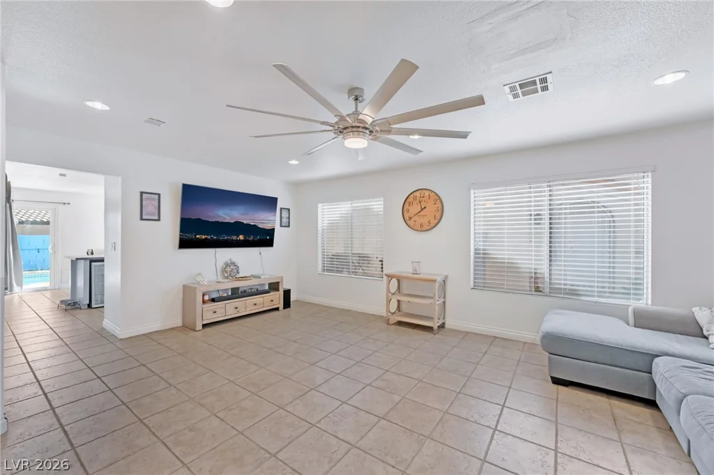4140 Hazelridge, Las Vegas, NV 89129