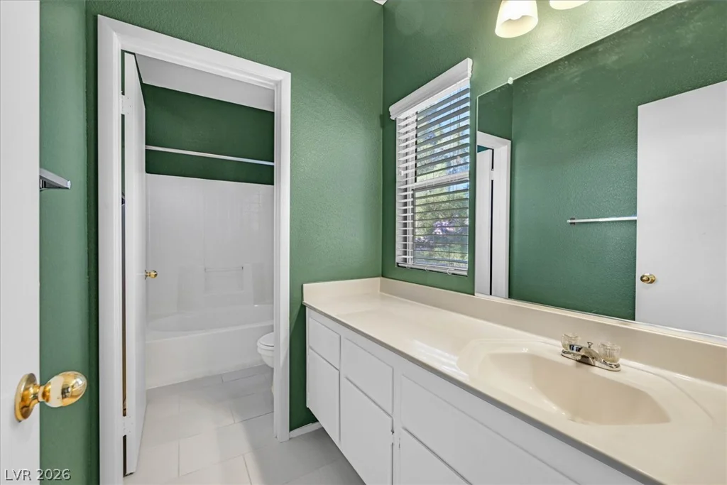 251 Green Valley, Henderson, NV 89012
