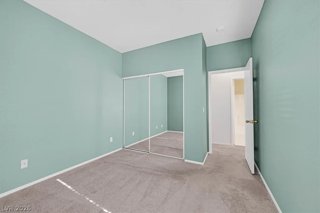 251 Green Valley, Henderson, NV 89012