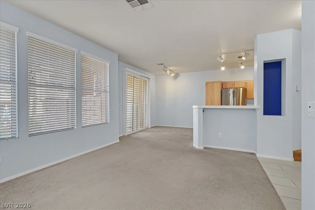 251 Green Valley, Henderson, NV 89012
