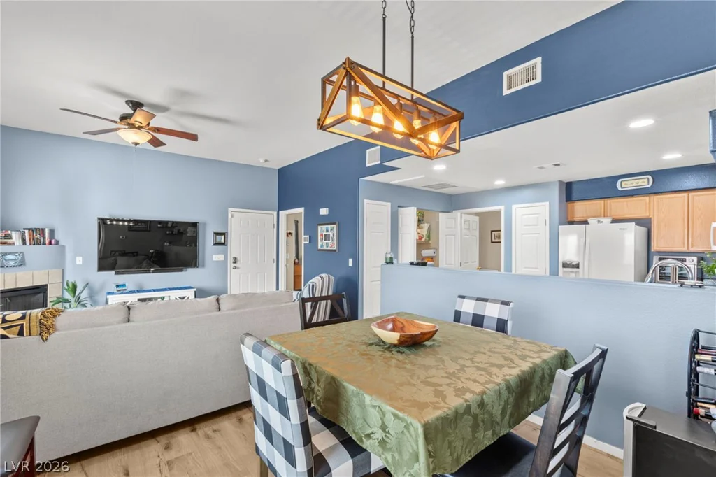 9303 Gilcrease, Las Vegas, NV 89149