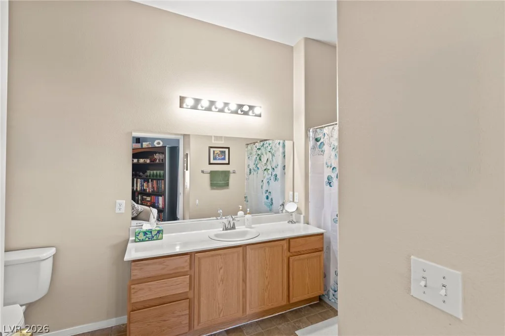 9303 Gilcrease, Las Vegas, NV 89149
