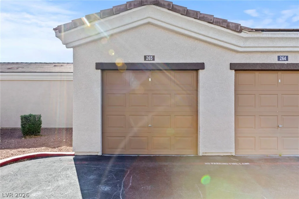 9303 Gilcrease, Las Vegas, NV 89149