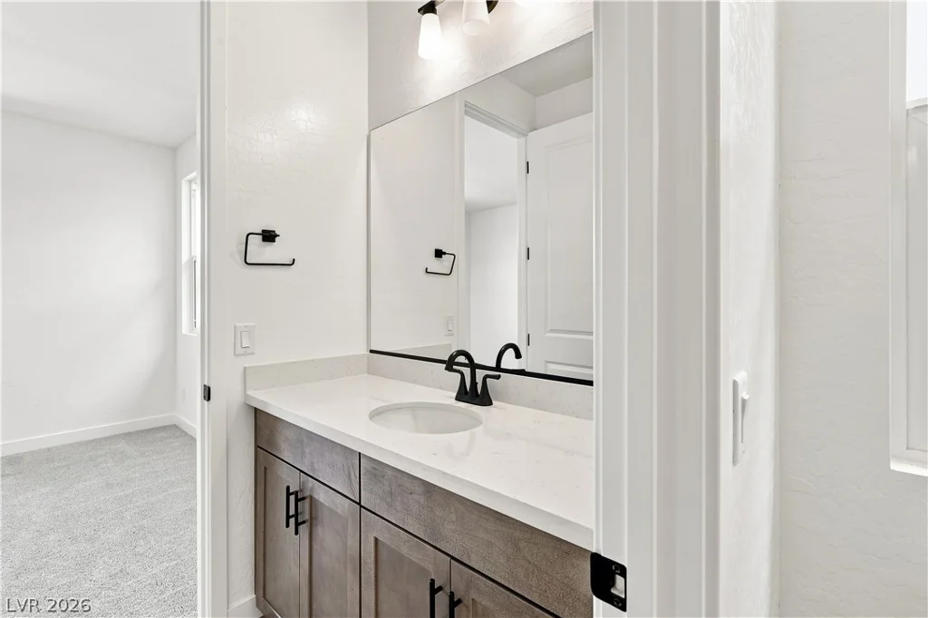27 Fairdale, Henderson, NV 89011