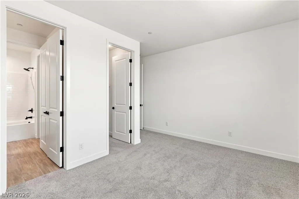 27 Fairdale, Henderson, NV 89011