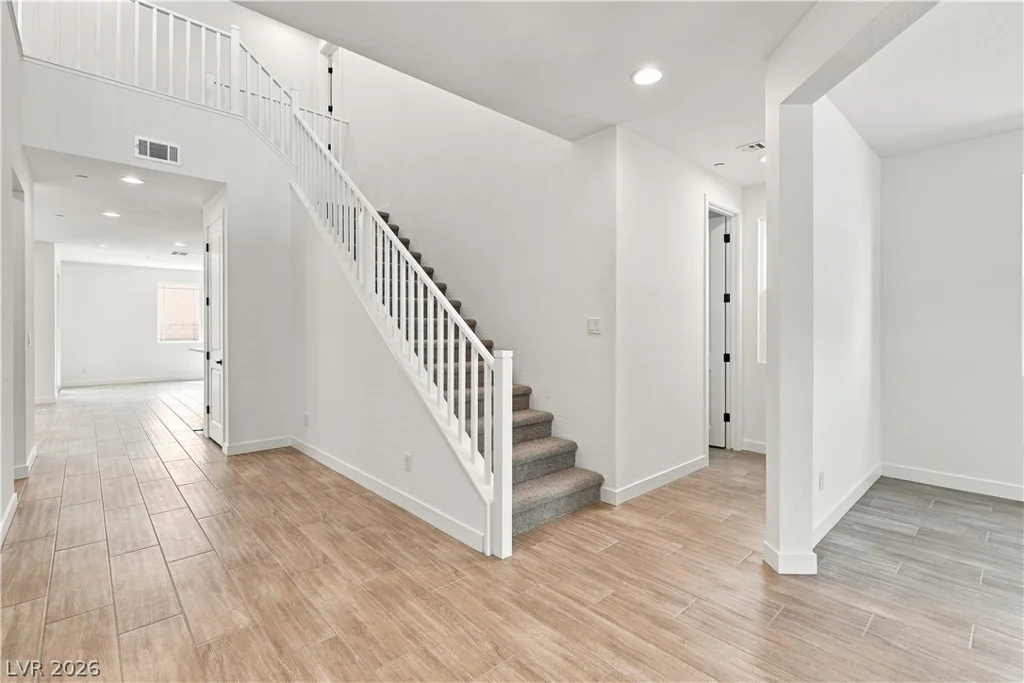 27 Fairdale, Henderson, NV 89011