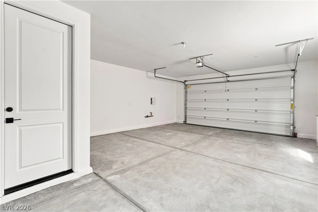 27 Fairdale, Henderson, NV 89011