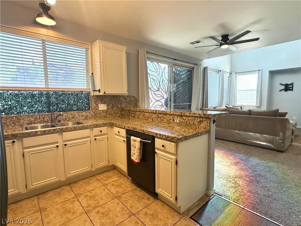 53 Puerto Viejo, Henderson, NV 89074
