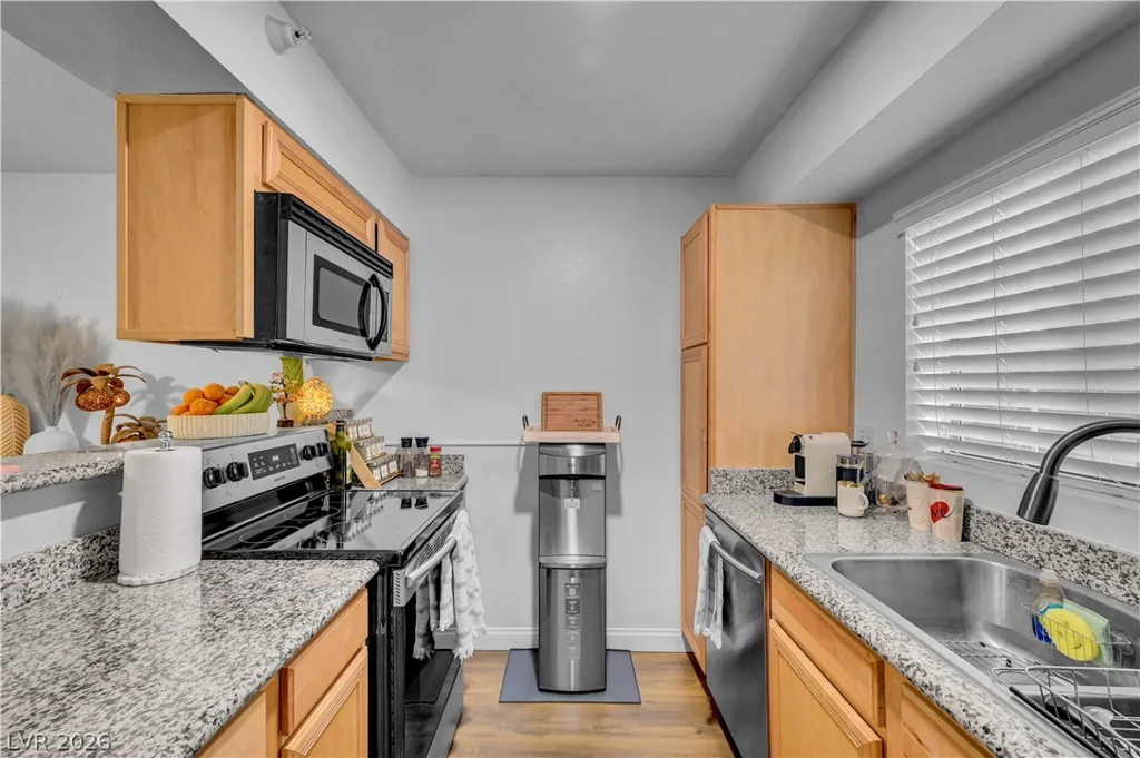2750 Durango, Las Vegas, NV 89117