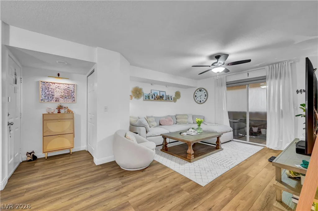 2750 Durango, Las Vegas, NV 89117