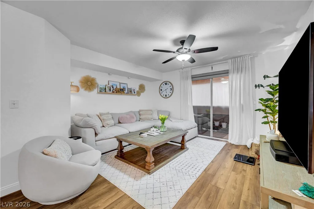 2750 Durango, Las Vegas, NV 89117